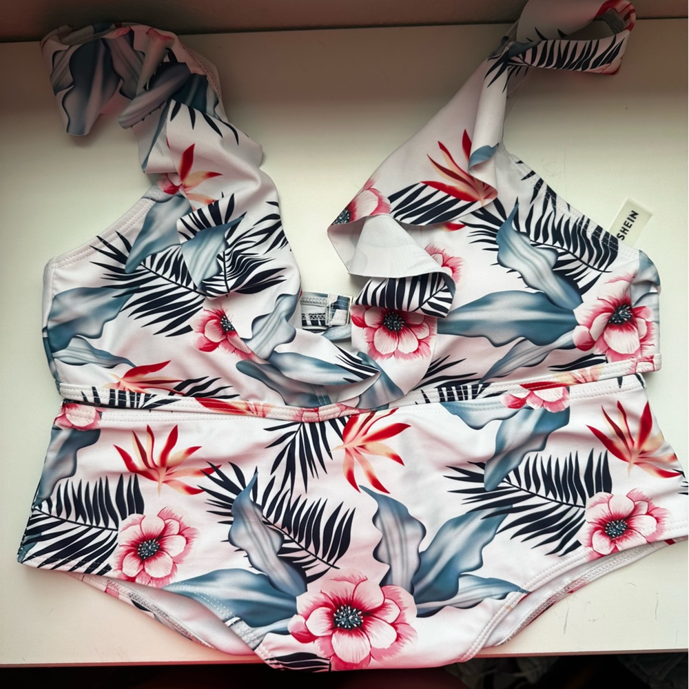 Flowy Floral Bikini